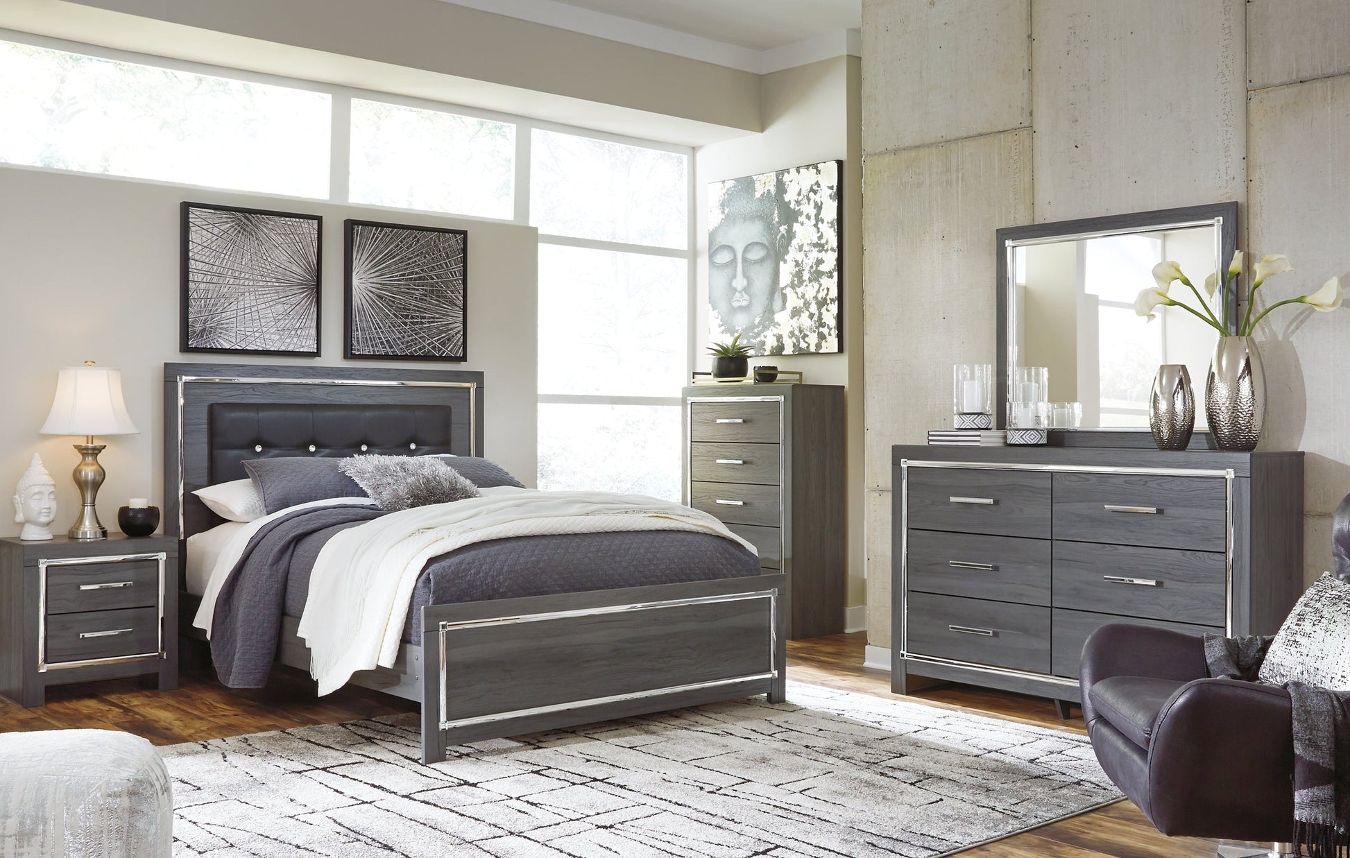 Lodanna Queen Panel Bed with Mirrored Dresser, Chest and 2 Nightstands at Cloud 9 Mattress & Furniture furniture, home furnishing, home decor