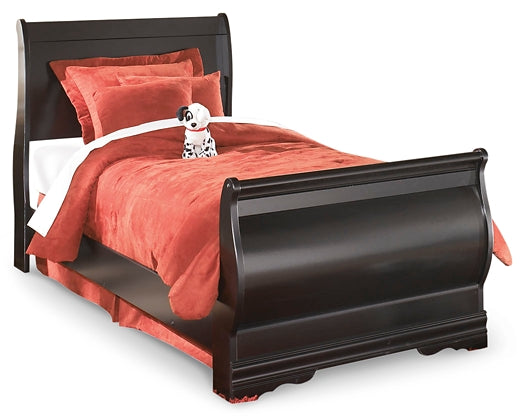 Huey Vineyard Full Sleigh Bed with Mirrored Dresser, Chest and 2 Nightstands at Cloud 9 Mattress & Furniture furniture, home furnishing, home decor