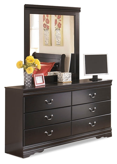 Huey Vineyard Queen Sleigh Headboard with Mirrored Dresser, Chest and 2 Nightstands at Cloud 9 Mattress & Furniture furniture, home furnishing, home decor