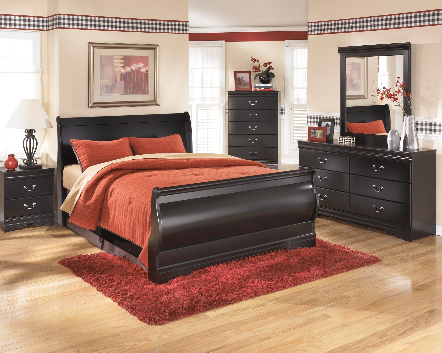 Huey Vineyard Queen Sleigh Bed with Mirrored Dresser, Chest and 2 Nightstands at Cloud 9 Mattress & Furniture furniture, home furnishing, home decor